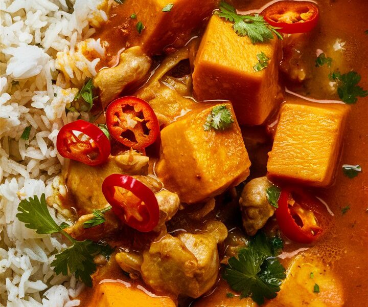 Coconut Pineapple Chicken Curry